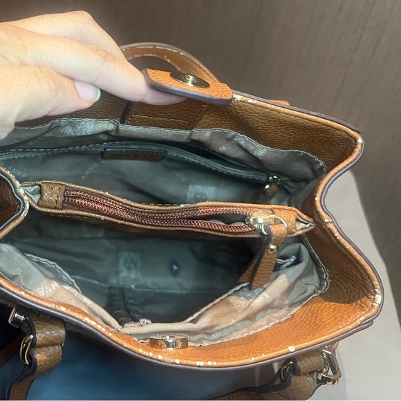 Anne Klein Tan and Cream Crossbody Bag - Picture 3 of 4